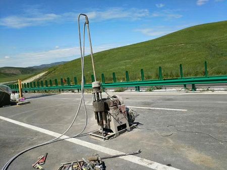 辽中公路地基基础注浆加固